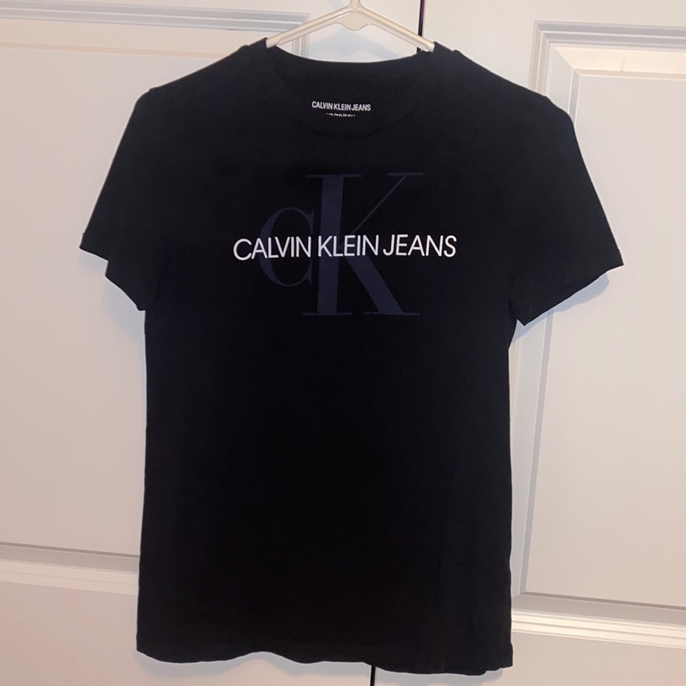 Calvin Klein XS t-shirt